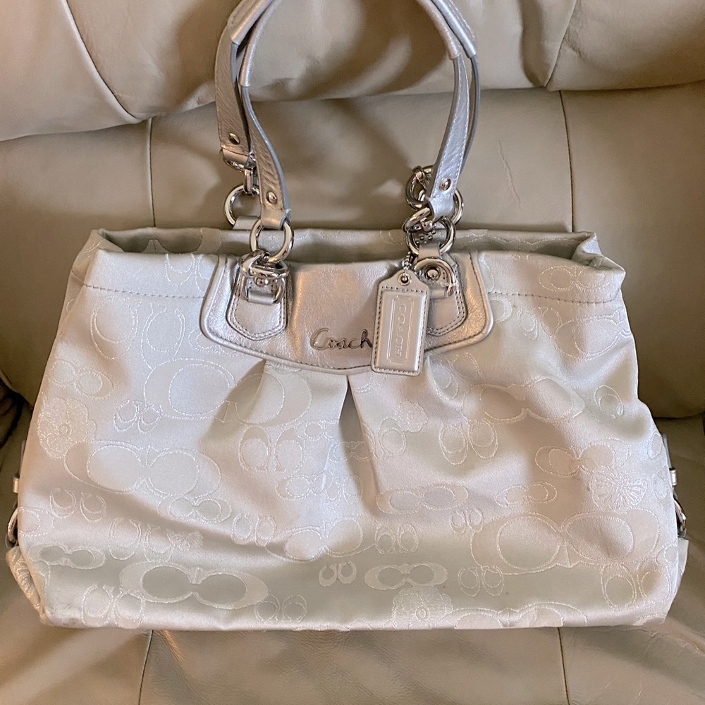 Coach Shoulder Bag